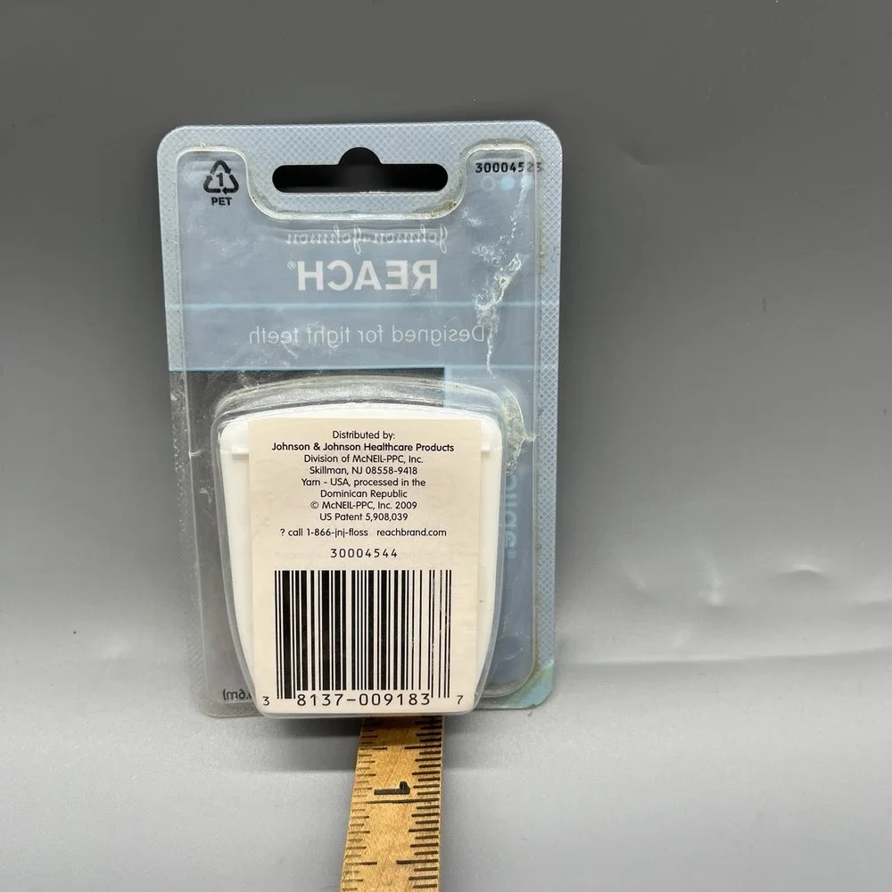 Johnson & Johnson Reach Easy Slide Mint Waxed Dental Floss 40 Yards Discontinued